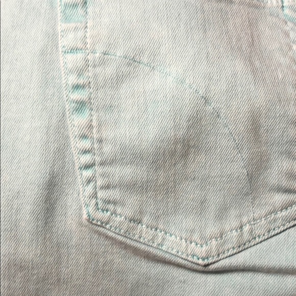 Light blue denim jeans - Picture 3 of 3